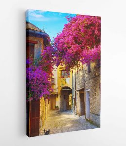 shutterstock_149673833-dikey-scaled-1