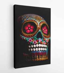 multicolored-skull-decor-1918290-dikey-kisa-scaled-1
